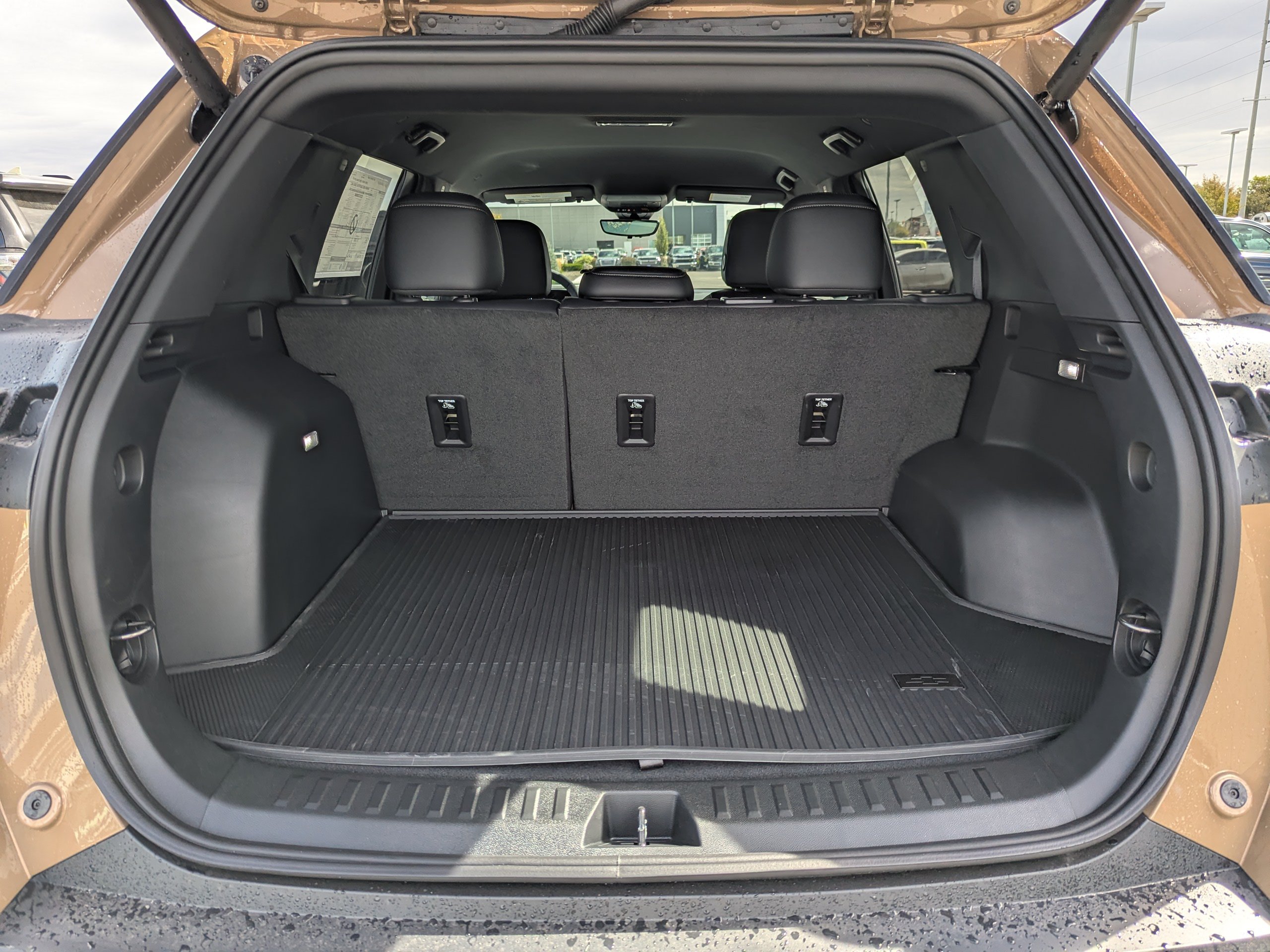 2027 Chevrolet Equinox LT - Photo 35