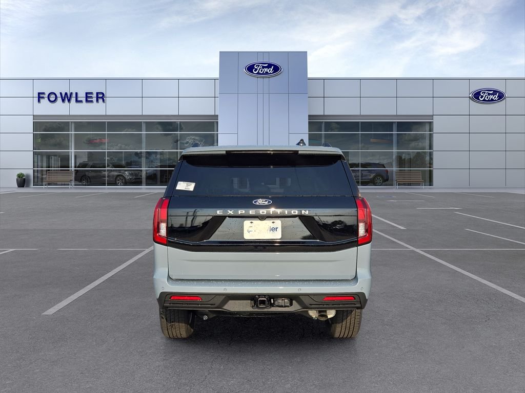 New 2027 Glacier Gray Metallic Tri-Coat Ford Active image 6