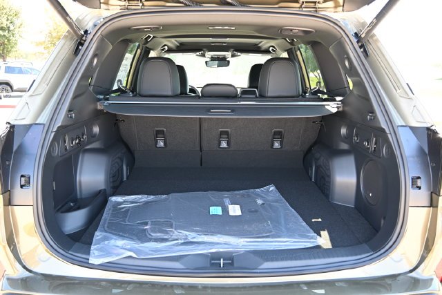 New 2026 Autumn Subaru Limited Hybrid image 15