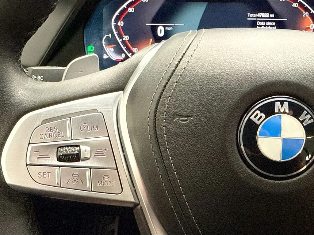 Used 2022 Brown BMW xDrive40i image 11