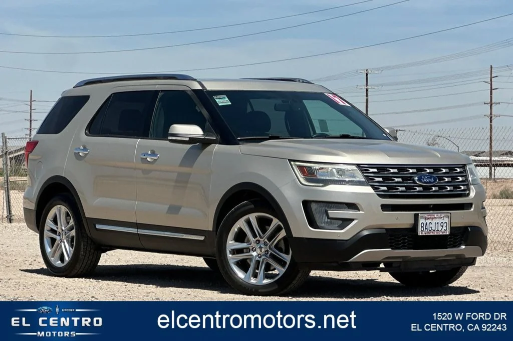 2017 Ford Explorer Limited FWD's photo