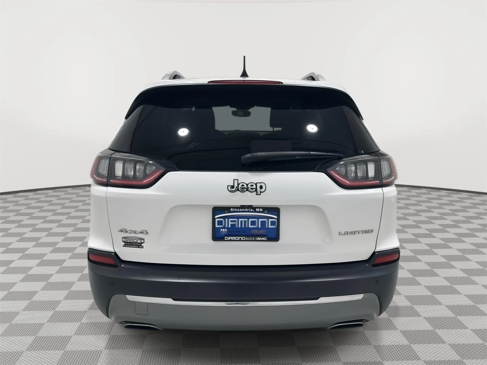 Used 2019 Bright White Clearcoat Jeep Limited image 4