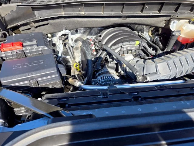 Used 2025 Sterling Metallic GMC Denali image 23