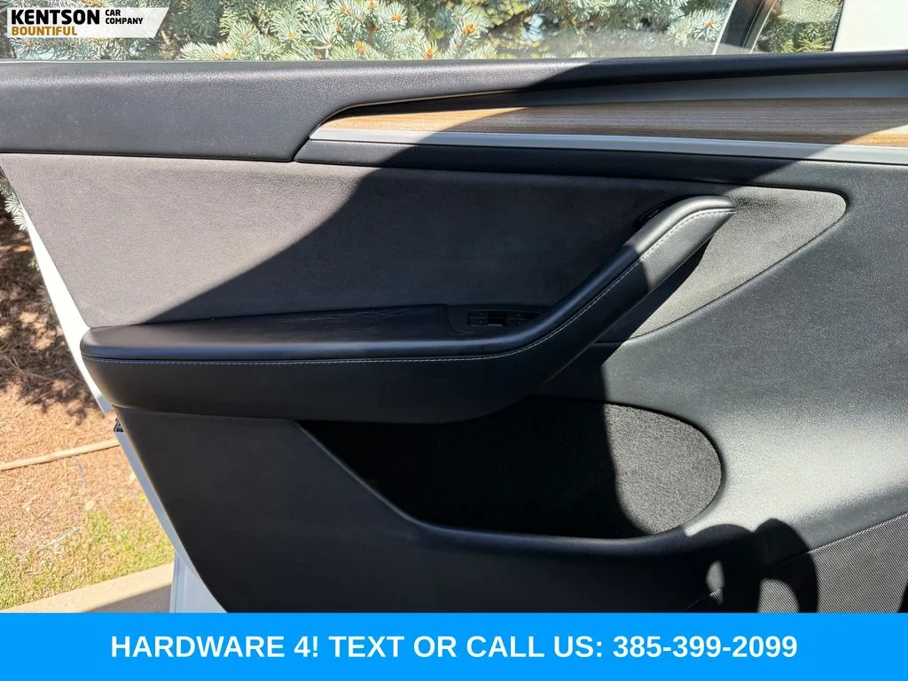 Used 2023 White Tesla Long Range image 15