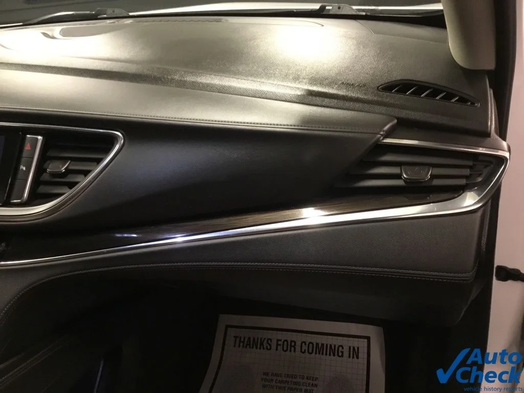 Used 2018 White Buick Essence image 39