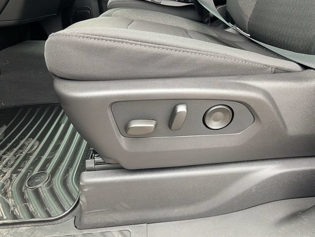 2026 Chevrolet Silverado 1500 Custom - Photo 11