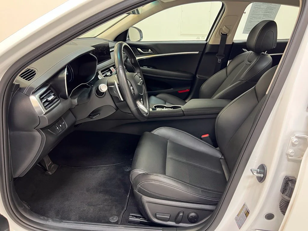 Used 2026 White Genesis 2.5T image 15