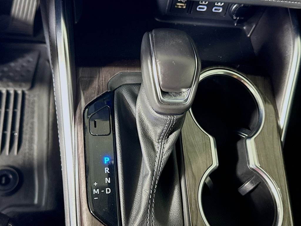 Used 2023 Magnetic Gray Metallic Toyota Platinum image 18