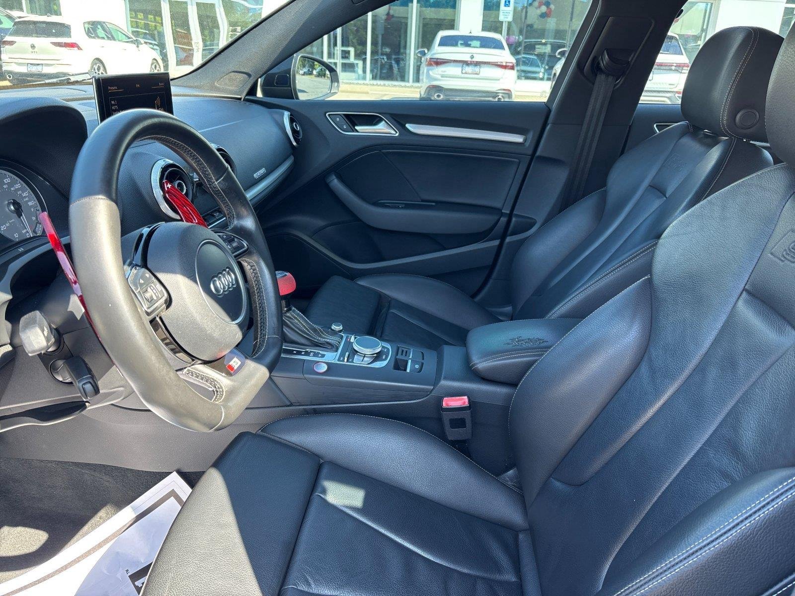 Used 2016 Mythos Black Metallic Audi Premium Plus image 15