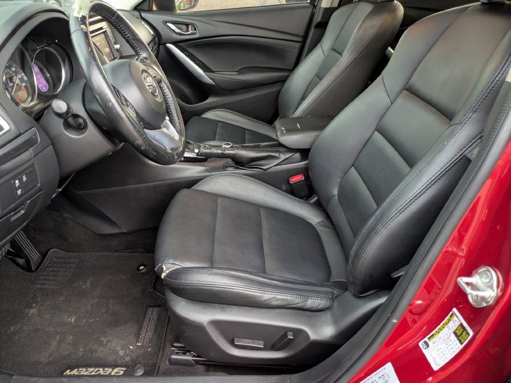 Used 2015 Red Mazda i Touring image 14