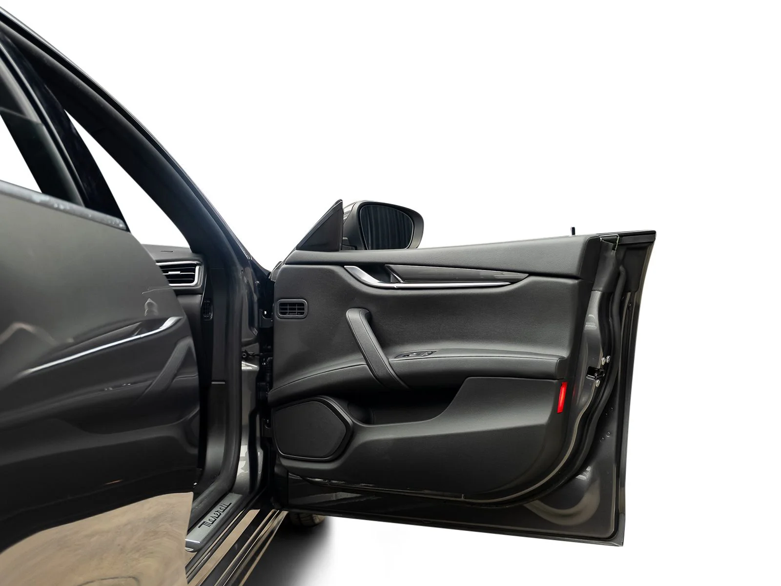 Used 2017 Gray Maserati Base image 58