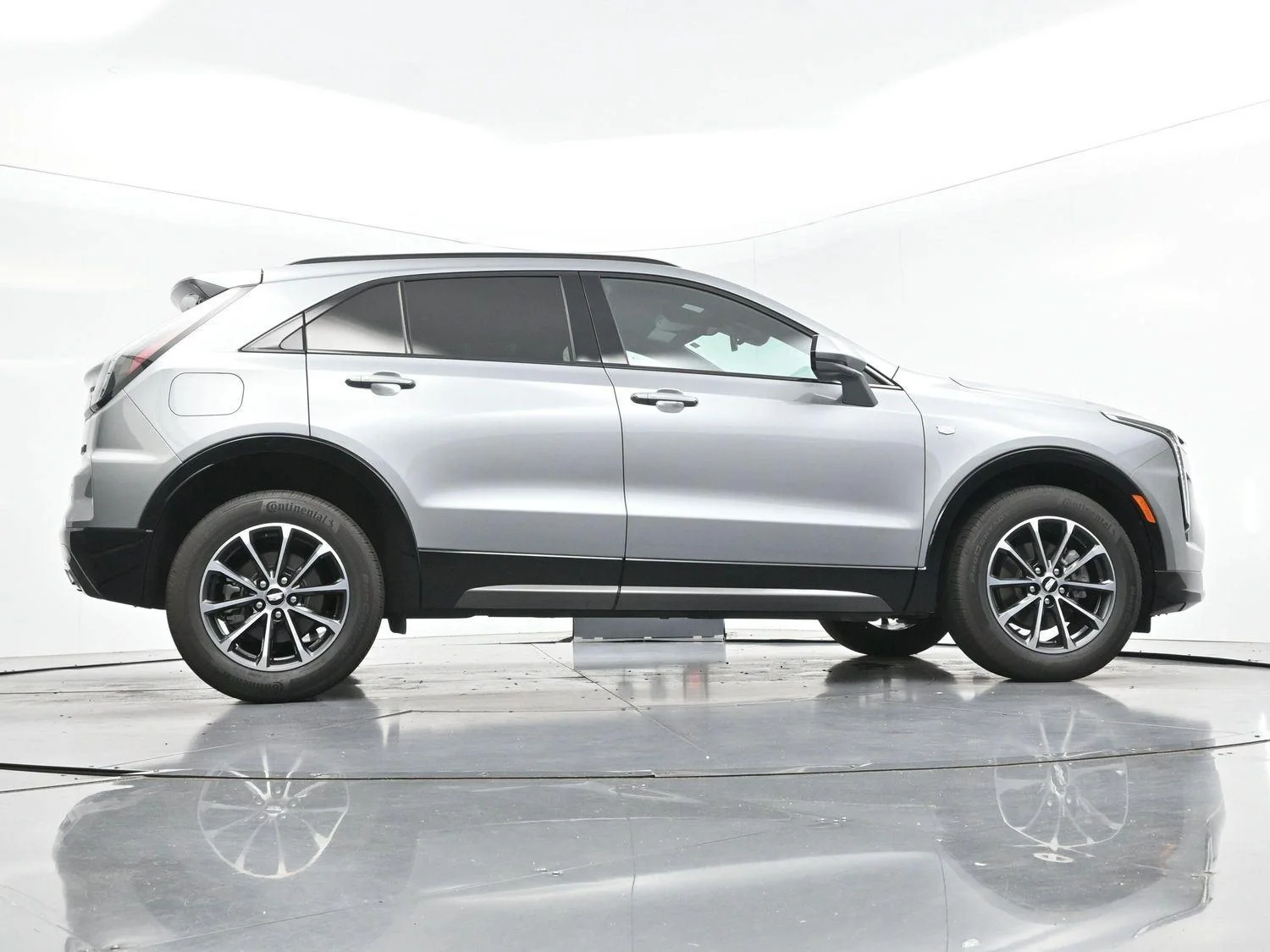 Used 2024 Argent Silver Metallic Cadillac Sport image 48