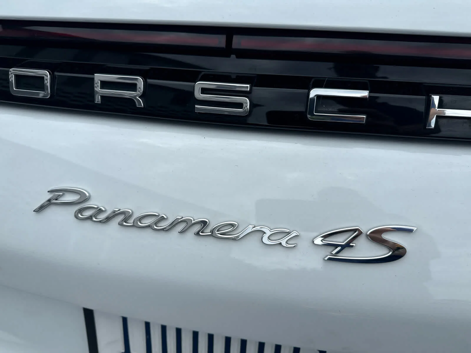 Used 2017 Carrara White Metallic Porsche 4S image 10