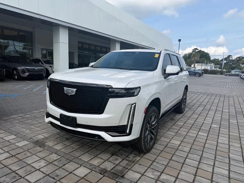Used 2021 Crystal White Cadillac Sport image 2