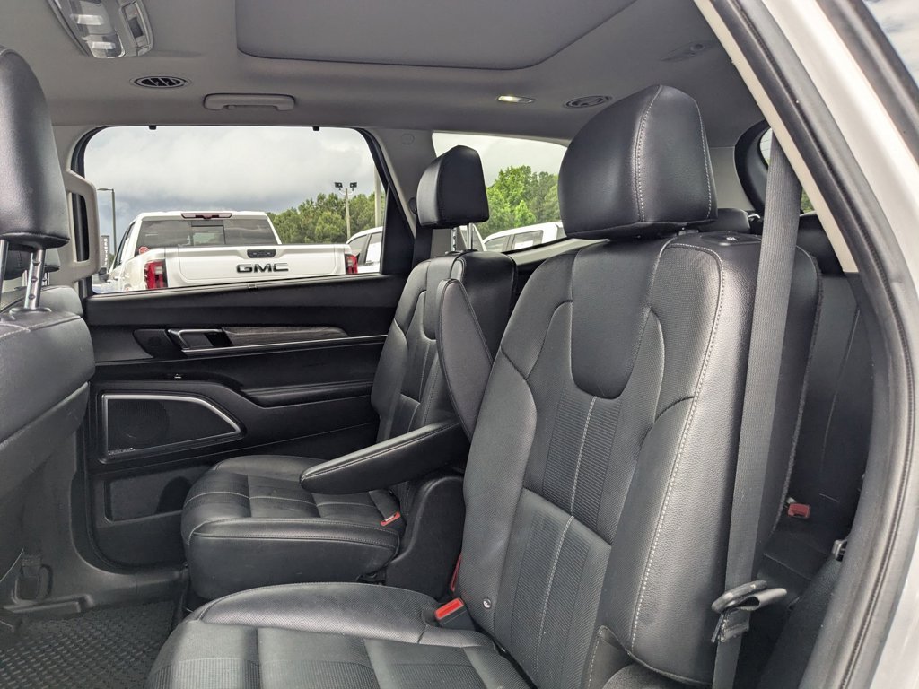 Used 2021 Wolf Gray Kia SX image 27