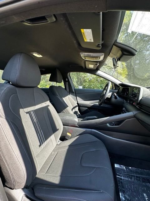 Certified Used 2025 Gray Hyundai SEL Sport image 21