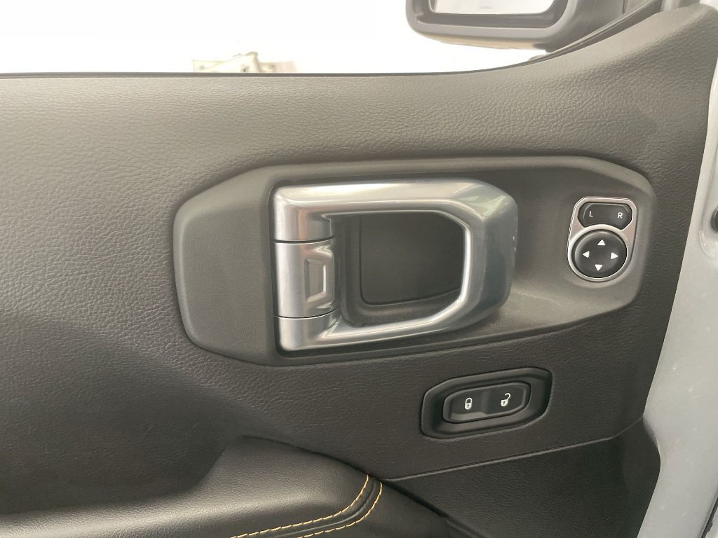 2024 Jeep Wrangler 4-Door Sahara - Photo 23