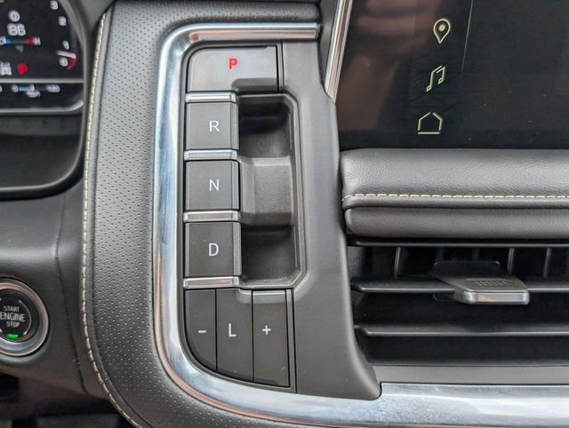 Used 2023 Titanium Rush Metallic GMC SLT image 12
