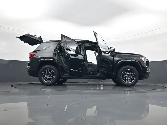 2026 GMC Terrain AT4 - Photo 33
