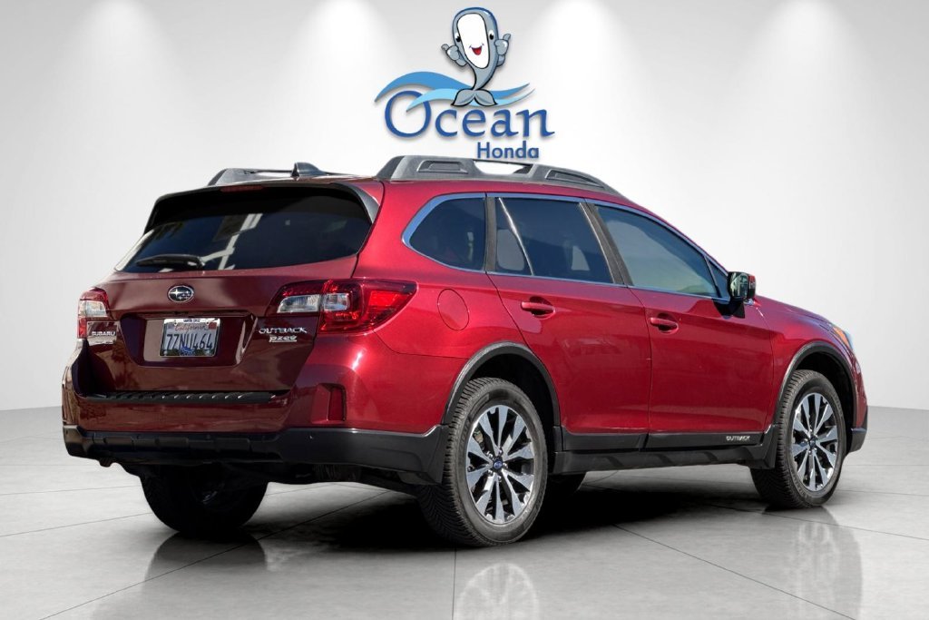 Used 2017 Venetian Red Pearl Subaru 2.5i image 4