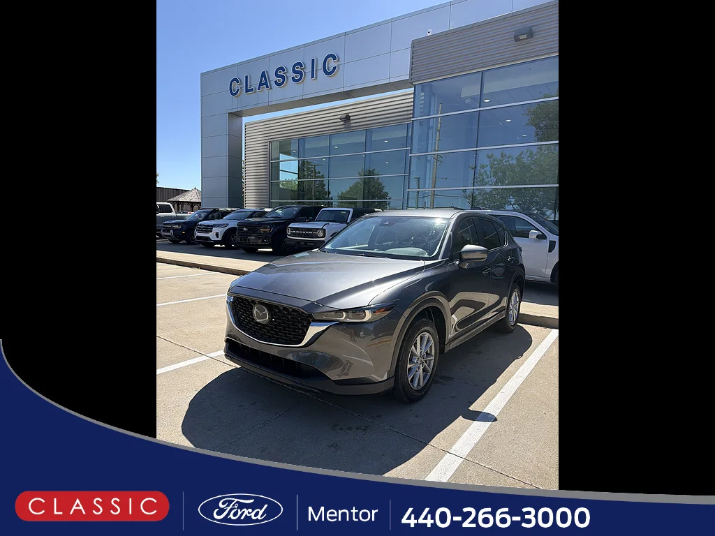 2023 Mazda CX-5 S Select Package Auto AWD's photo