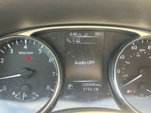 Used 2015 Blue Nissan SL image 13