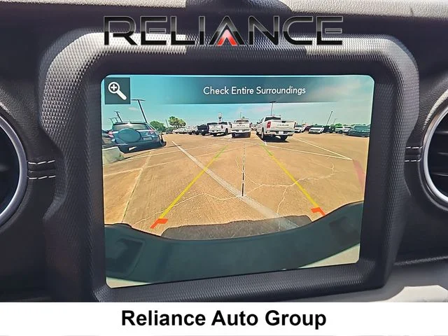 Used 2020 White Jeep Overland image 32
