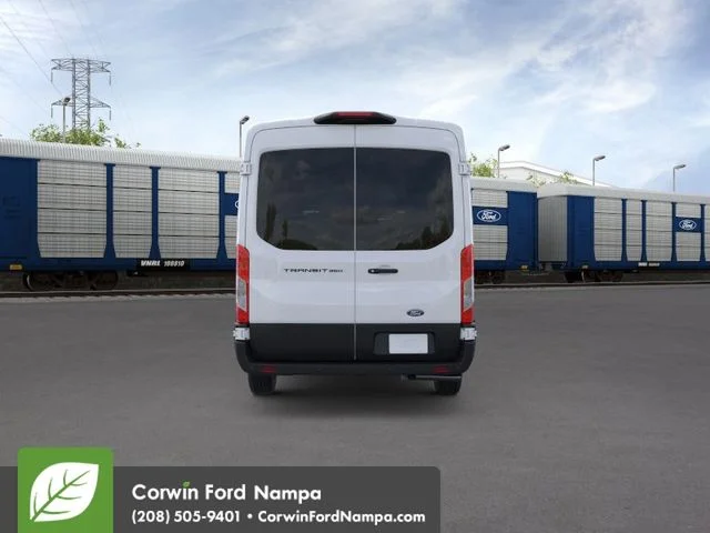 New 2026 Oxford White Ford XL image 5