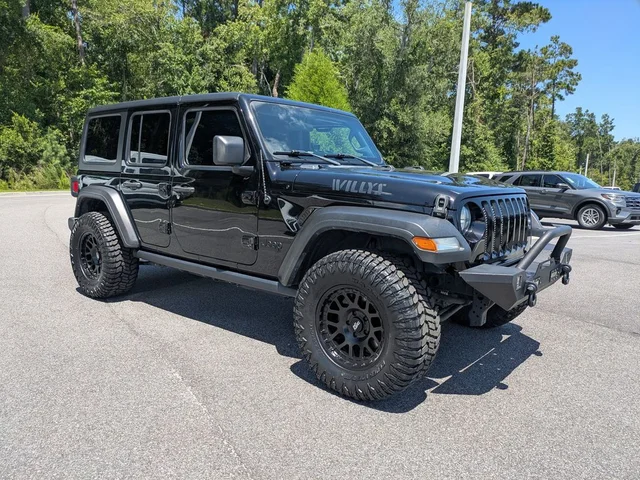 2022 Jeep Wrangler Unlimited Willys