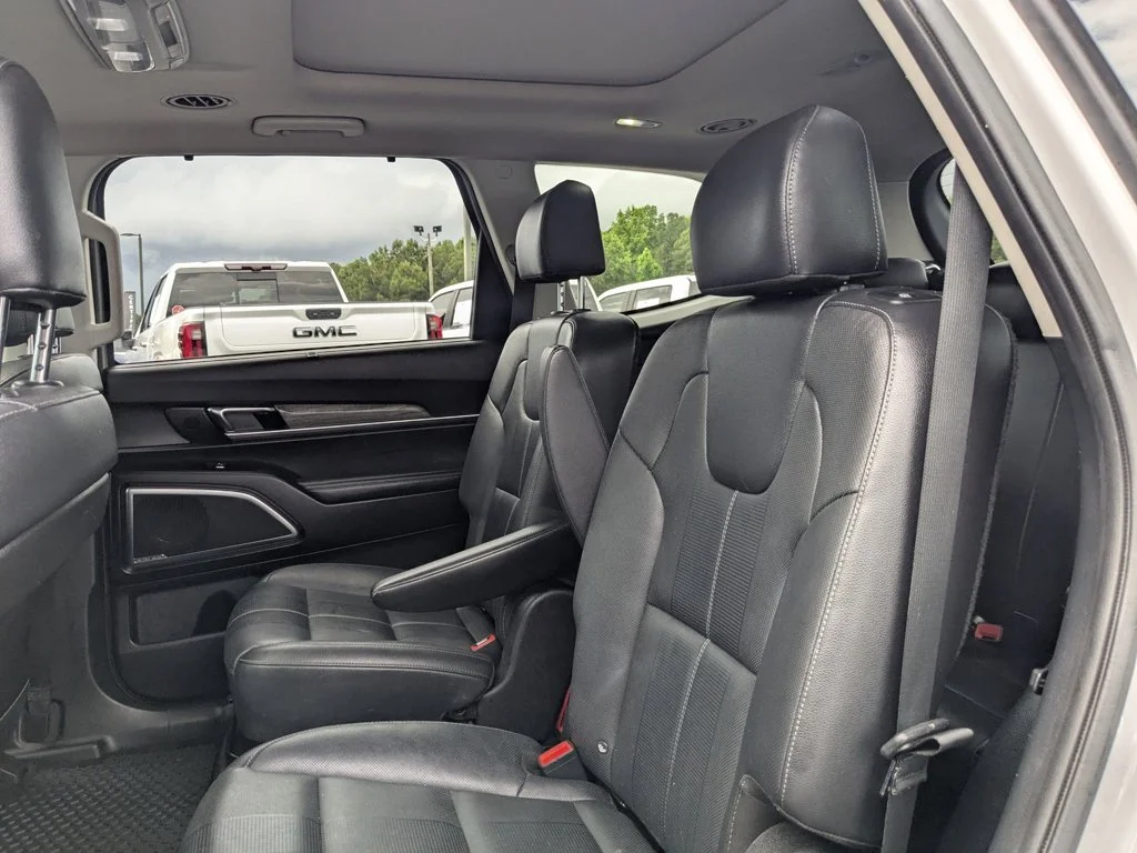 Used 2021 Wolf Gray Kia SX image 27