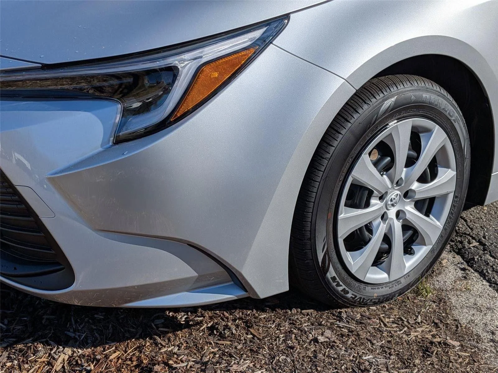 Used 2026 Classic Silver Metallic Toyota Hybrid LE image 9
