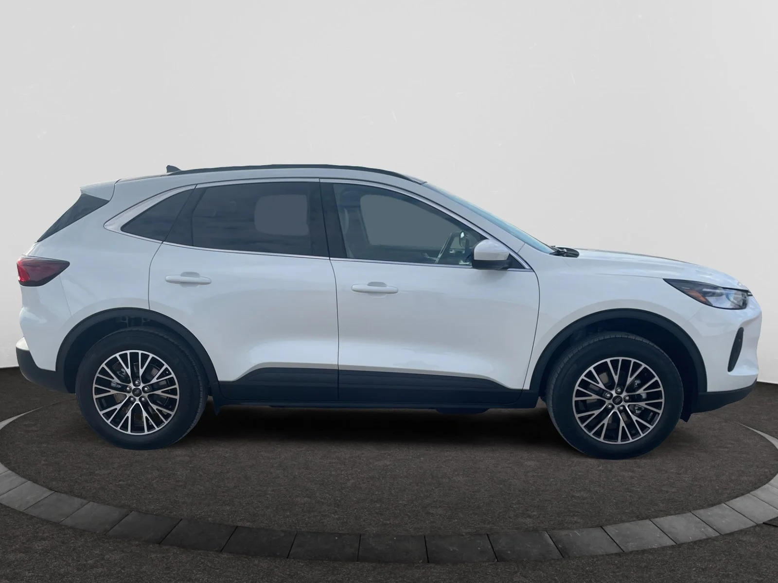 New 2025 Star White Metallic Tri-Coat Ford PHEV image 6