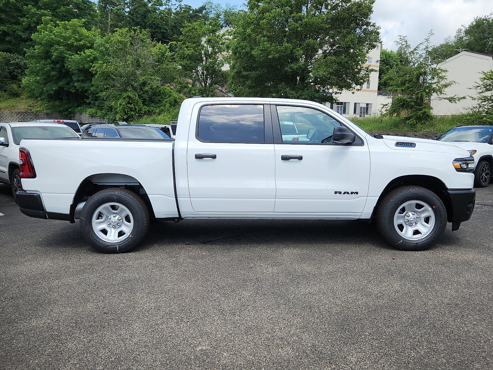 New 2026 Bright White Clear-Coat Exterior Paint RAM Tradesman Crew Cab 4x4 5
