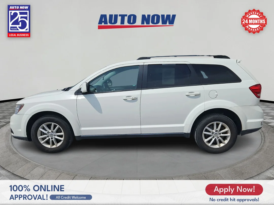 Used 2014  Dodge SXT image 3