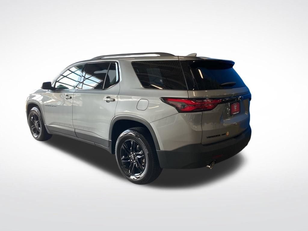 Used 2023 STERLING GRAY METALLIC Chevrolet LT Cloth image 19