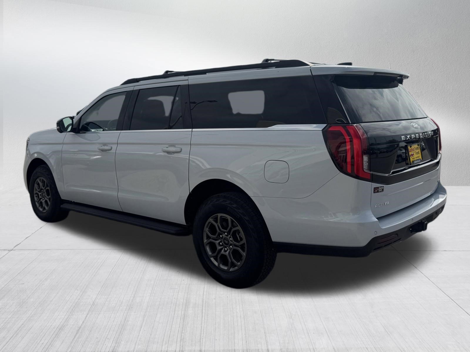 New 2026 Space Silver Metallic Ford Active image 4