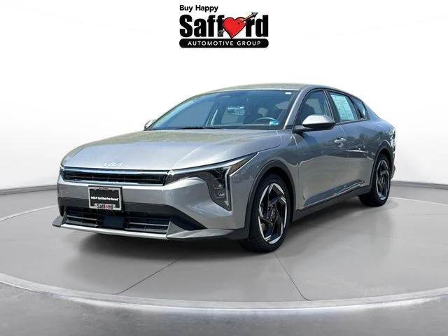 2025 Kia K4 EX AT's photo