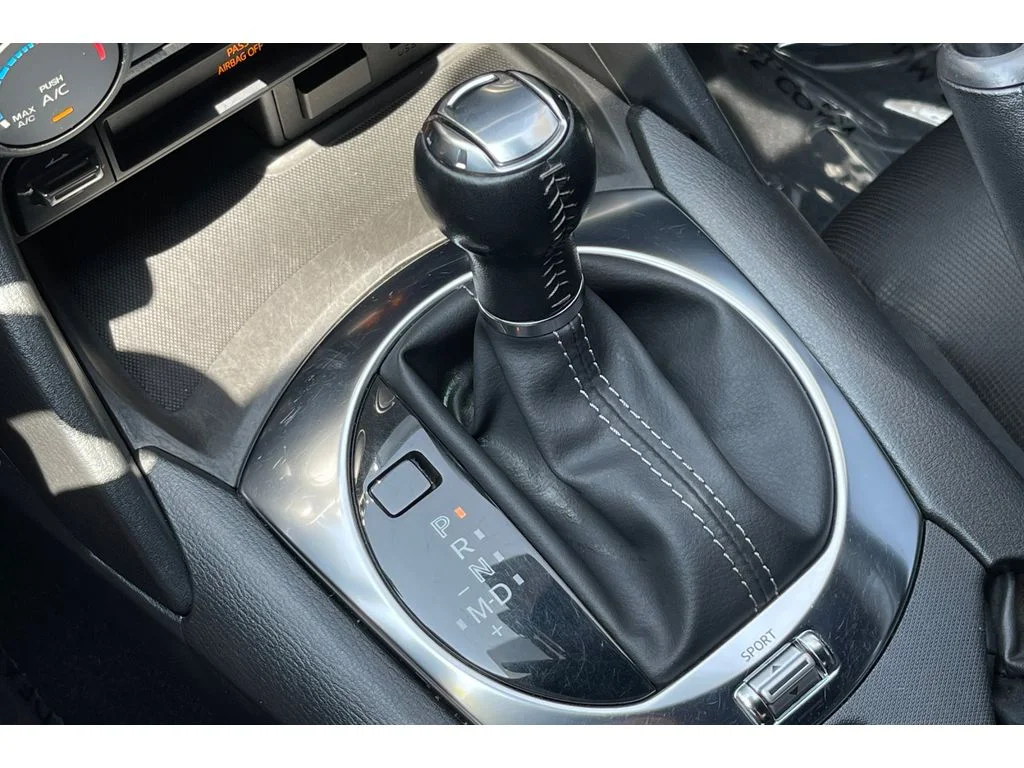 Used 2020 Jet Black Mica Mazda Club image 30