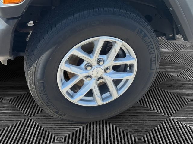 Certified Used 2023 White Jeep Sport S image 10