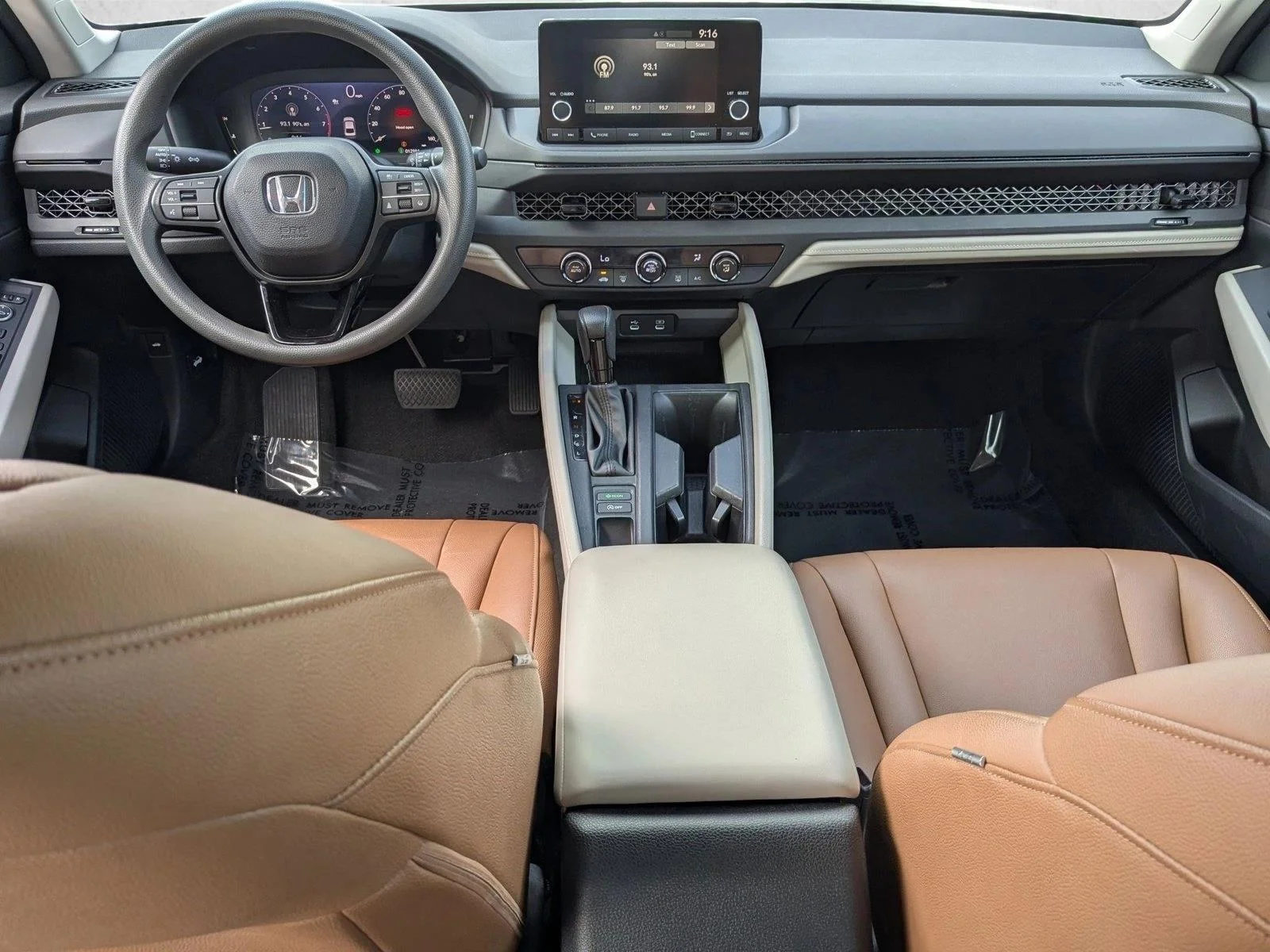 Used 2023 Platinum White Pearl Honda LX image 16