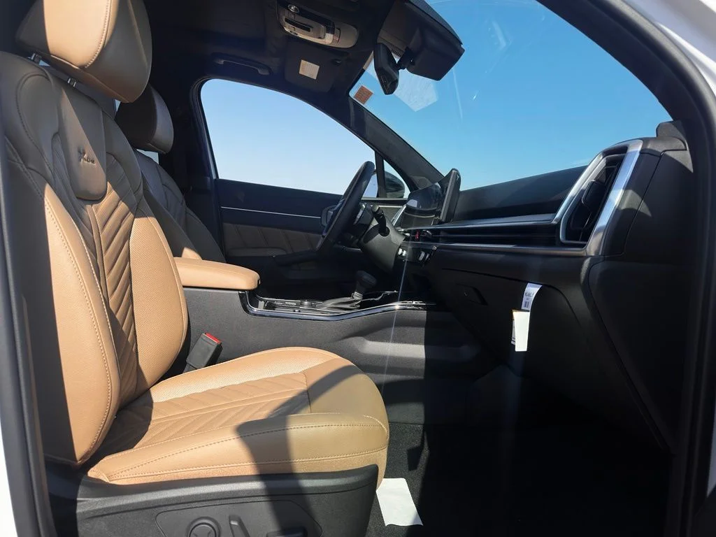 New 2026 White Kia X-Line SX image 20
