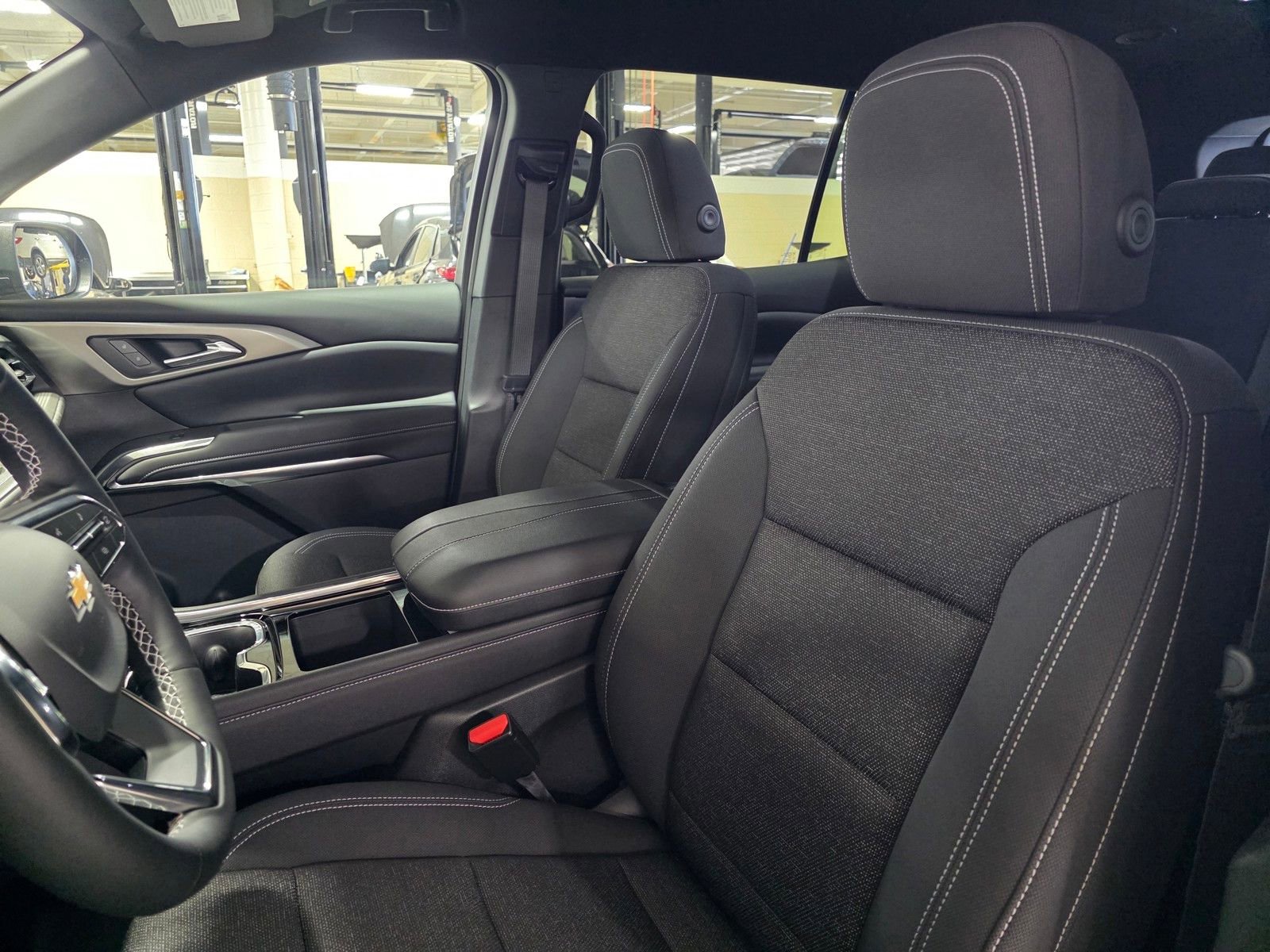 2026 Chevrolet Traverse LT - Photo 23