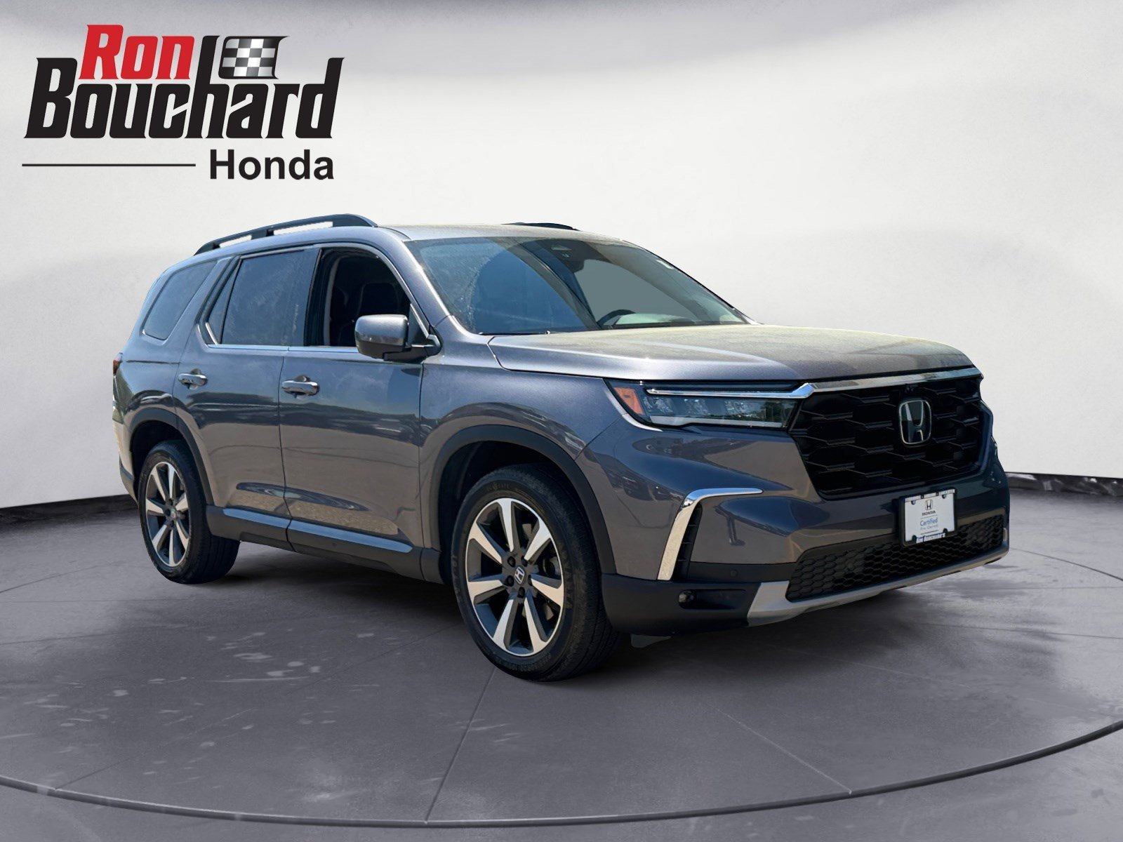 2023 Honda Pilot Elite AWD's photo