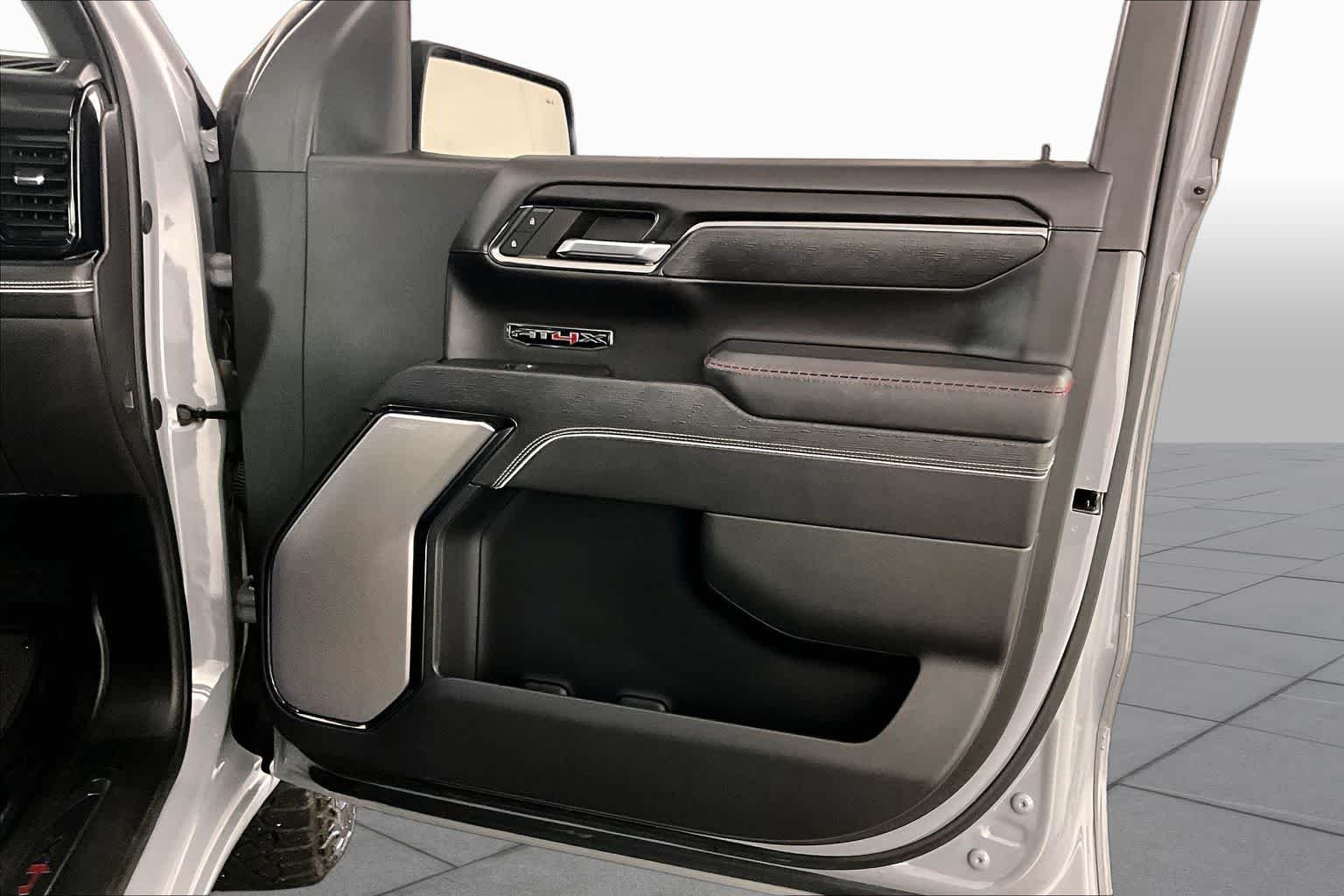 2024 GMC Sierra 1500 AT4X - Photo 22