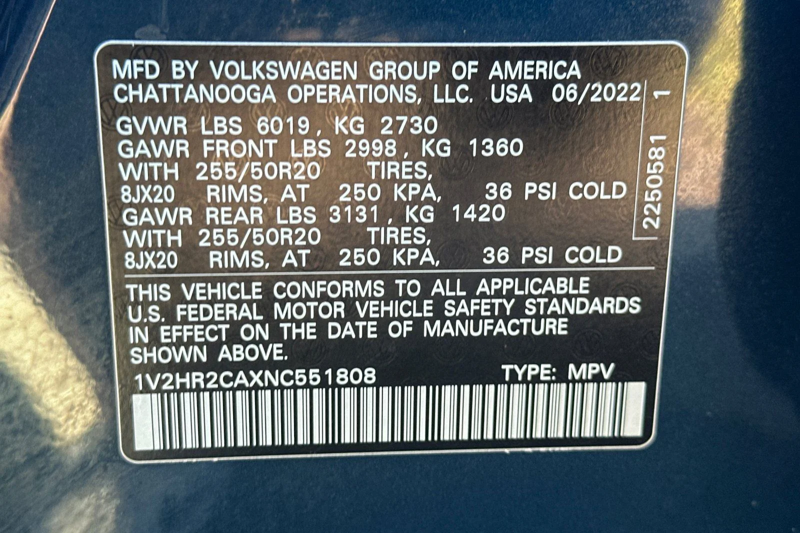Used 2022  Volkswagen 3.6L V6 SE w/Technology image 35