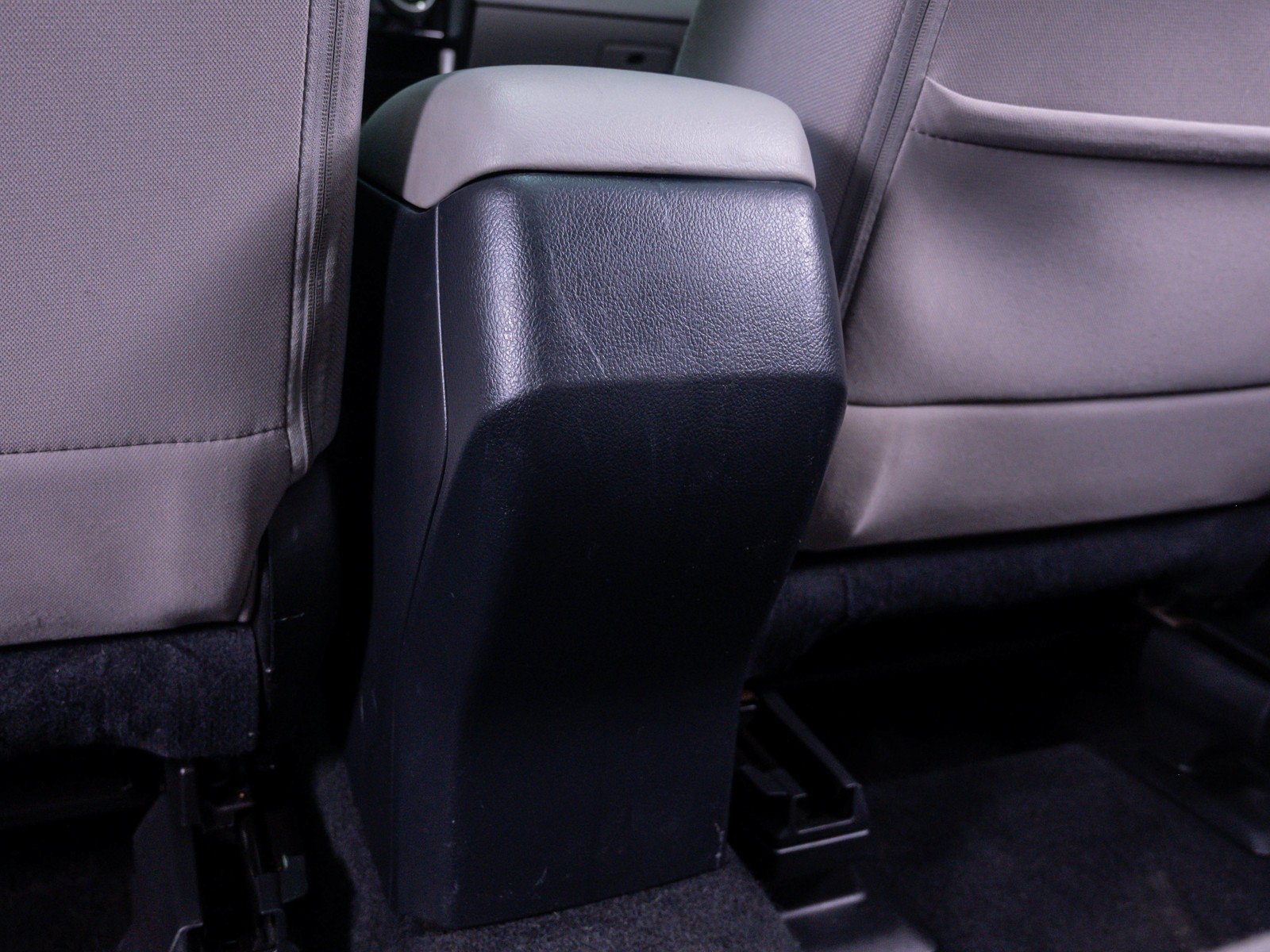 Used 2018 Dark Gray Metallic Subaru Premium image 16