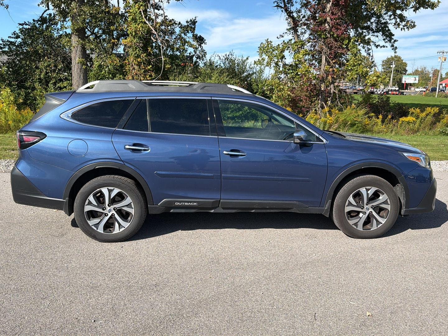 Used 2022 Abyss Blue Pearl Subaru Touring image 2