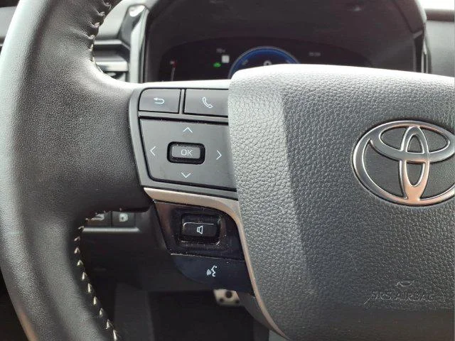 Certified Used 2025 ICE CAP Toyota  image 21