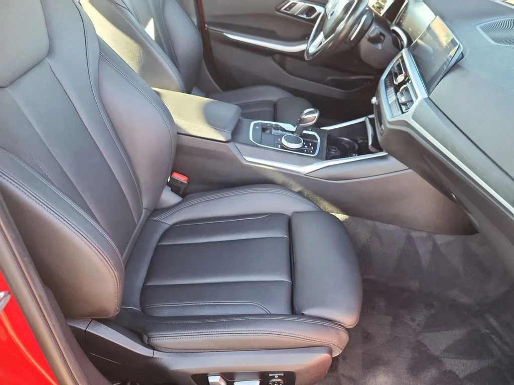 Used 2019 Red BMW 330i xDrive image 15