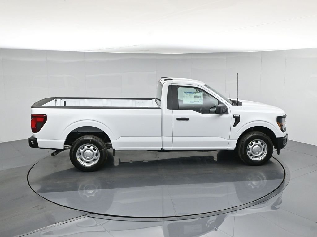 New 2026 Oxford White Ford XL image 37